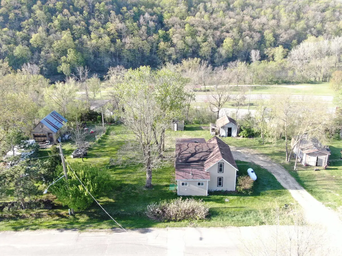 359 Hill Street E, Hammond, MN 55991 - #1