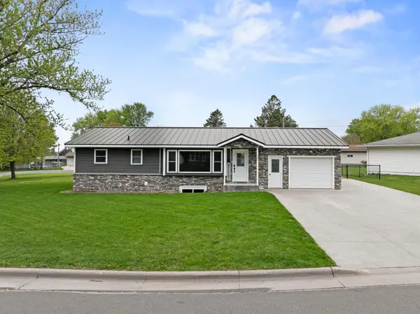 302 2nd Street Nw, Byron, MN 55920