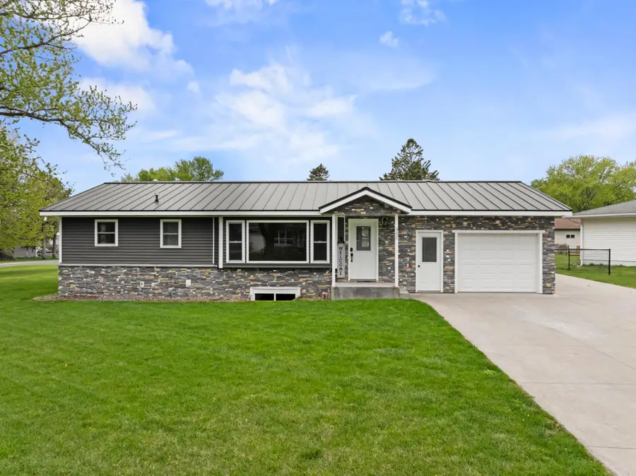 302 2nd Street Nw, Byron, MN 55920 - #2