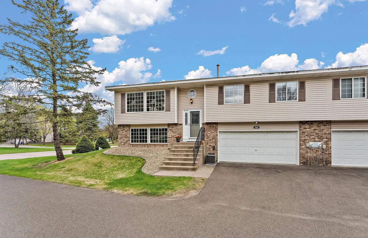 7645 Afton Court, Woodbury, MN 55125 - #1