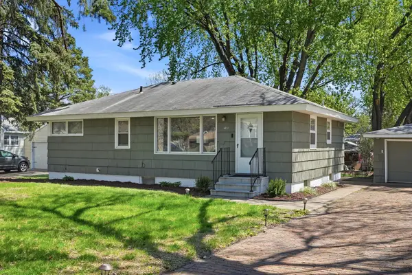 4851 2 1/2 Street Ne, Fridley, MN 55421