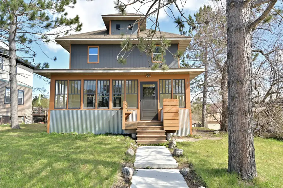105 Roosevelt Street, Coleraine, MN 55722 - #2