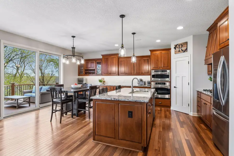16527 75th Avenue N, Maple Grove, MN 55311 - #2