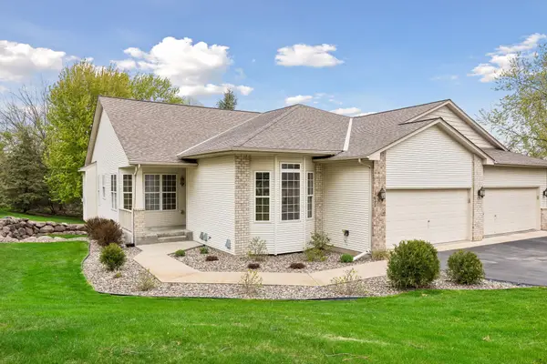 17392 Conifer Court, Eden Prairie, MN 55347