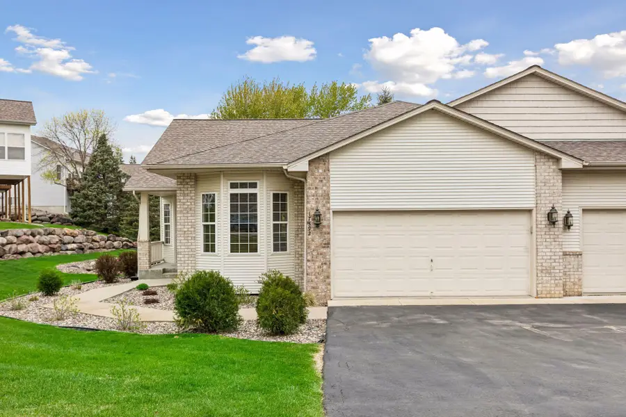 17392 Conifer Court, Eden Prairie, MN 55347 - #2