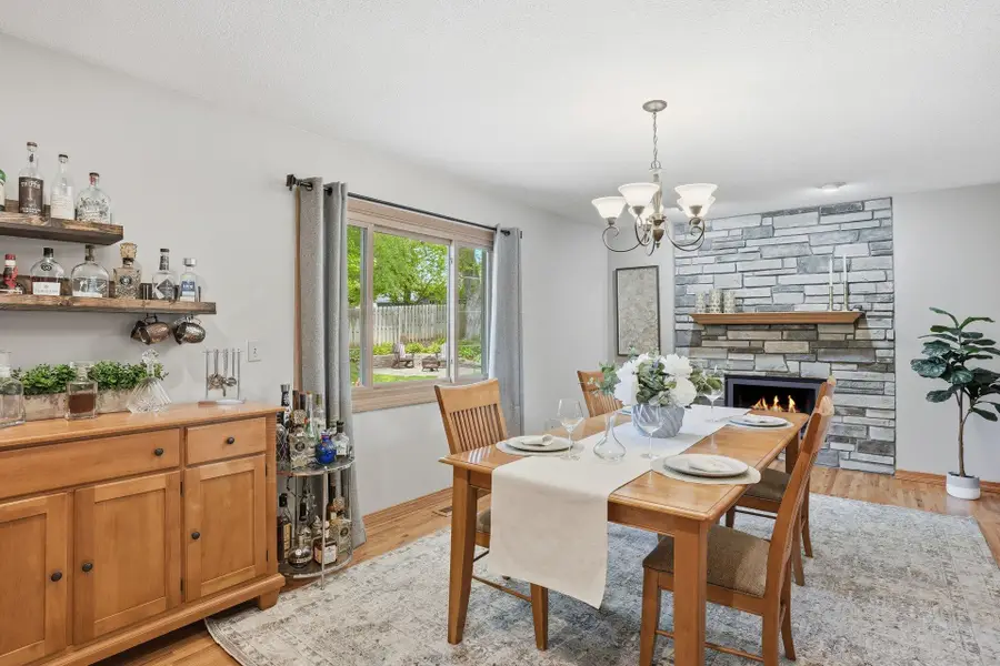 3938 Blackhawk Circle, Eagan, MN 55122 - #3