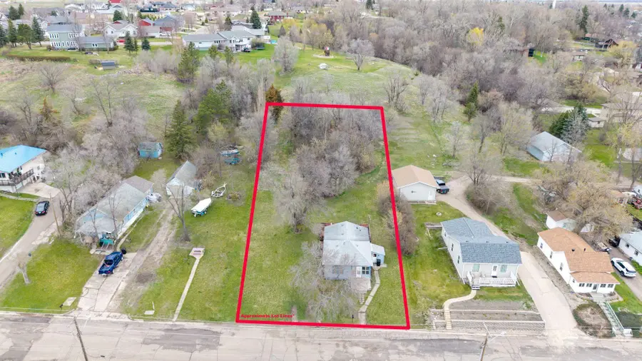 710 & 720 5th Street Nw, Valley City, ND 58072 - #2