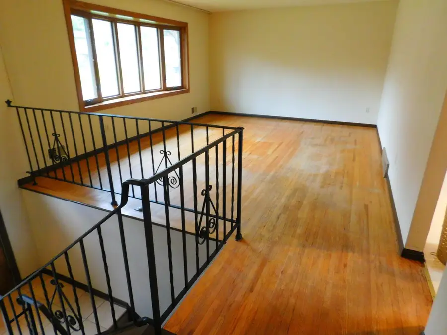 931 Dawn Avenue, Shoreview, MN 55126 - #3
