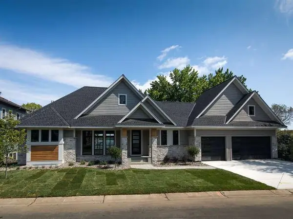 14487 Wilds Parkway Nw, Prior Lake, MN 55372