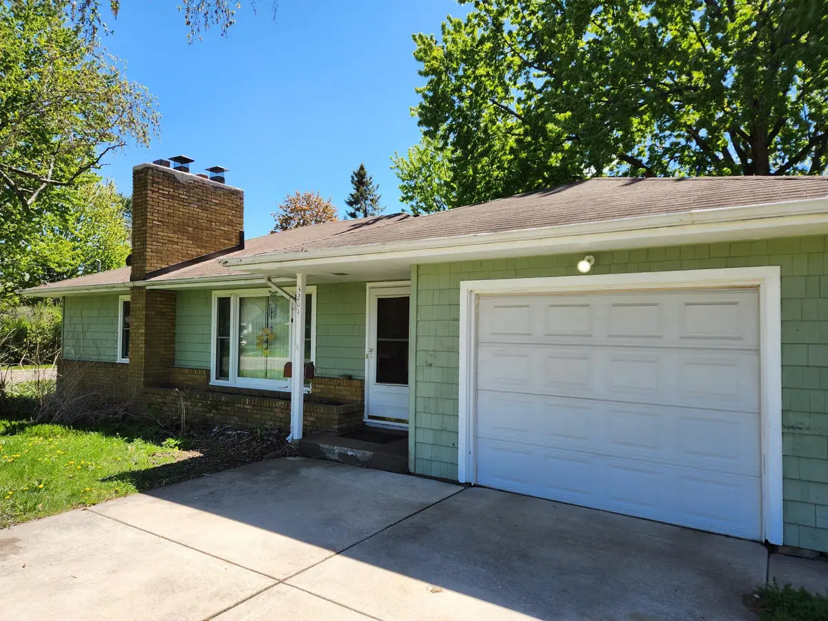 3201 W 60th Street, Edina, MN 55410 - #1