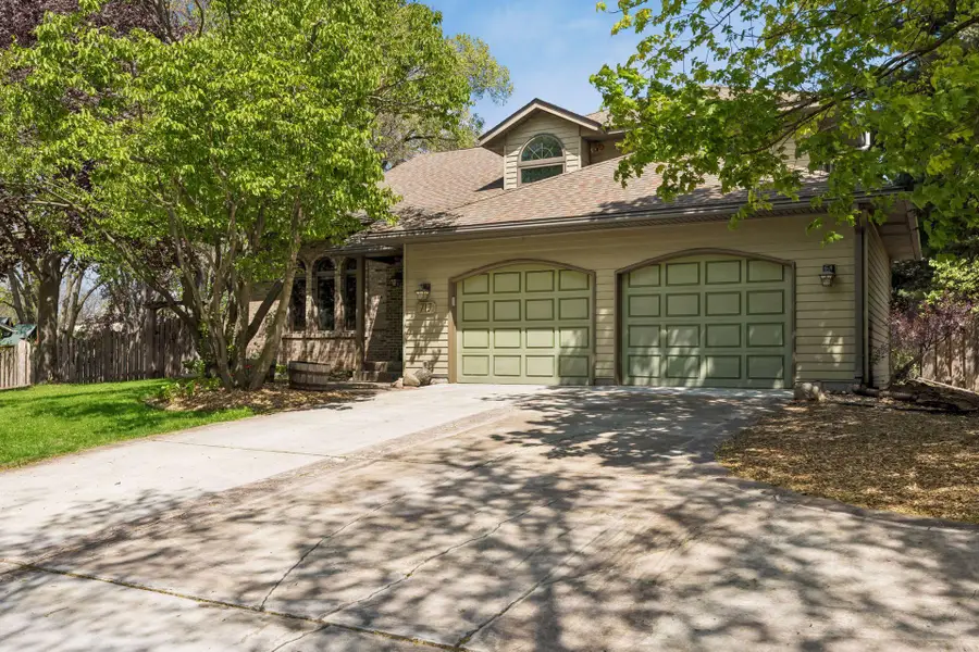 717 Marie Avenue W, Mendota Heights, MN 55118 - #2
