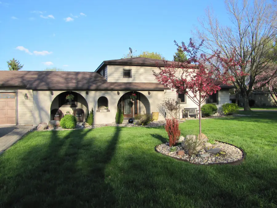 1565 Commerce Drive, North Mankato, MN 56003 - #3