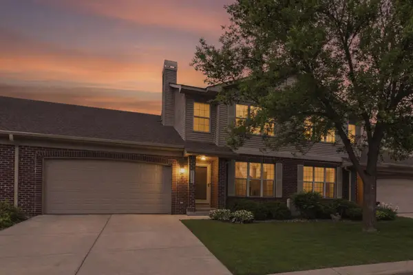 9728 Belmont Lane, Eden Prairie, MN 55347