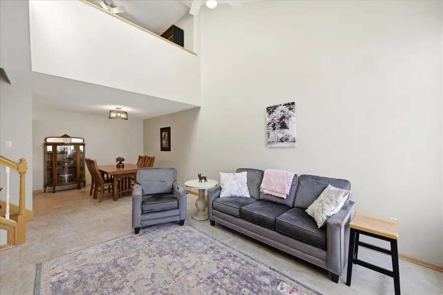 14211 Xenon Street Nw #11, Anoka, MN 55303 - #3