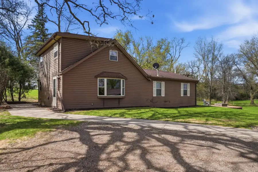 21898 52nd Street Ne, New London, MN 56273 - #3