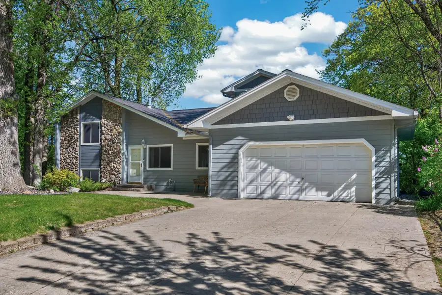 6129 Eagle Lake Drive, Maple Grove, MN 55369 - #2