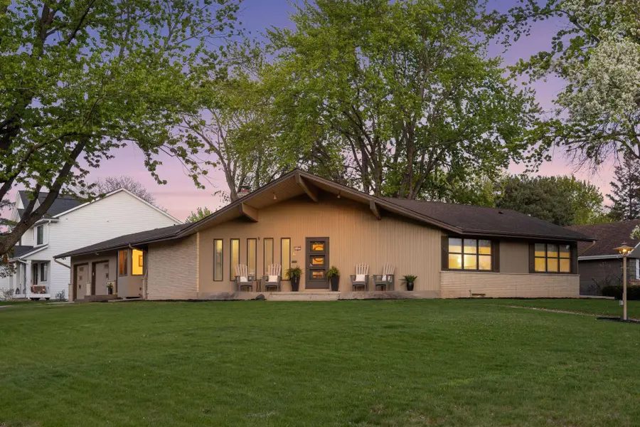 7401 W Shore Drive, Edina, MN 55435 - #3
