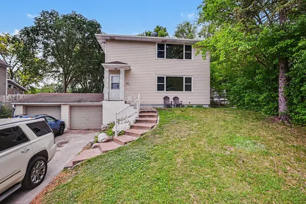 1680 Burns Avenue, Saint Paul, MN 55106