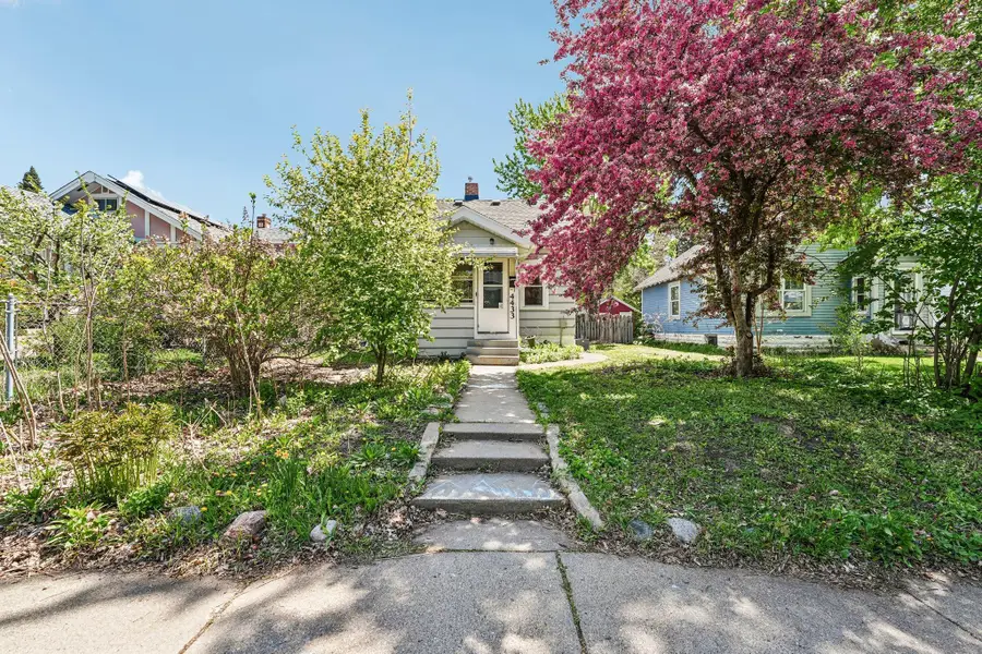 4433 43rd Avenue S, Minneapolis, MN 55406 - #2