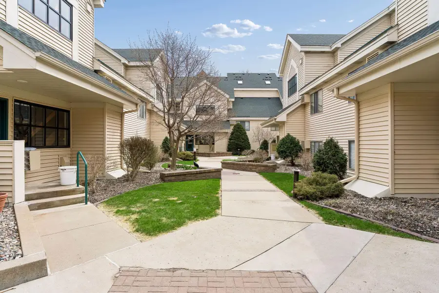7614 York Avenue S #3215, Edina, MN 55435 - #2