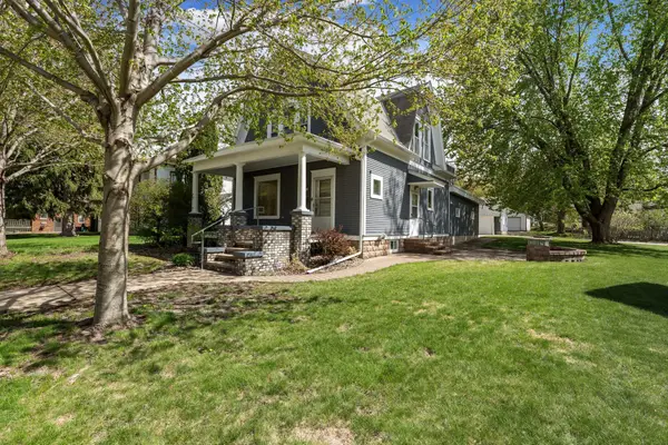 139 E University Street, Owatonna, MN 55060
