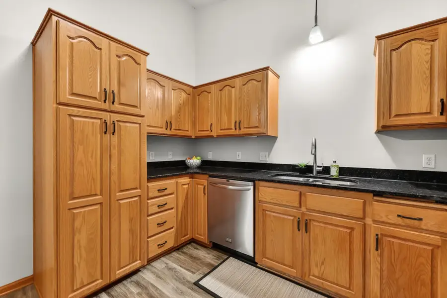 718 10th Street Sw, Pine Island, MN 55963 - #2