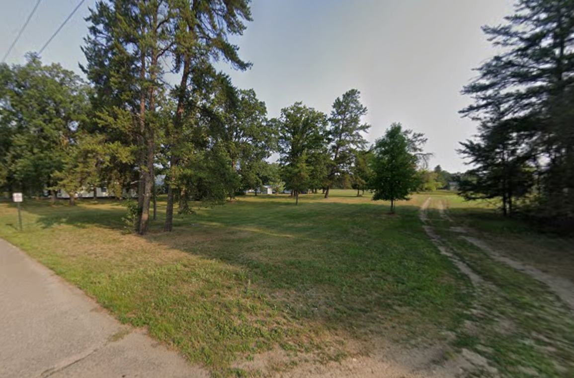 417 E Cedar Street E, Motley, MN 56466 - #1