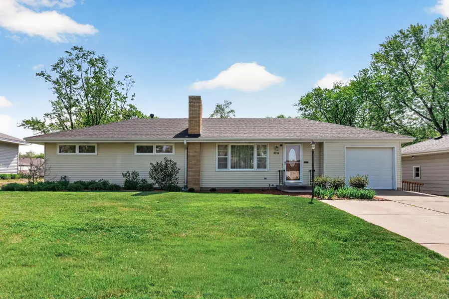 8231 Emerson Avenue S, Bloomington, MN 55420 - #2