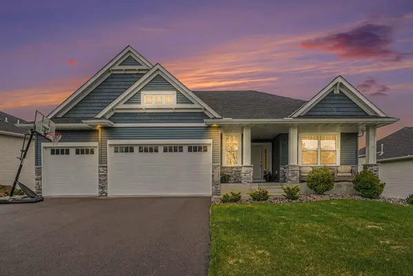 19529 York Drive Nw, Elk River, MN 55330