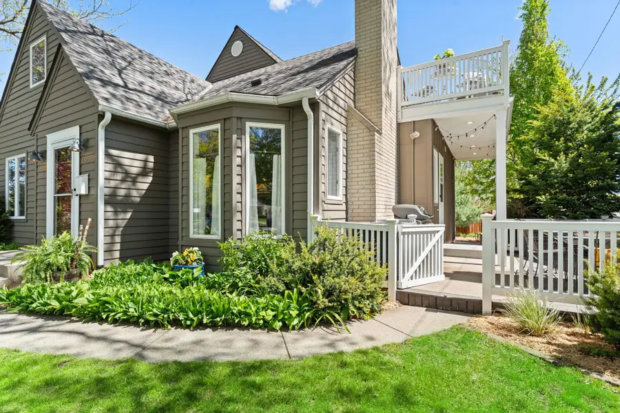 5515 Queen Avenue S, Minneapolis, MN 55410 - #3