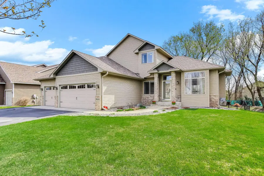 9918 Kiwi Avenue N, Brooklyn Park, MN 55443 - #2