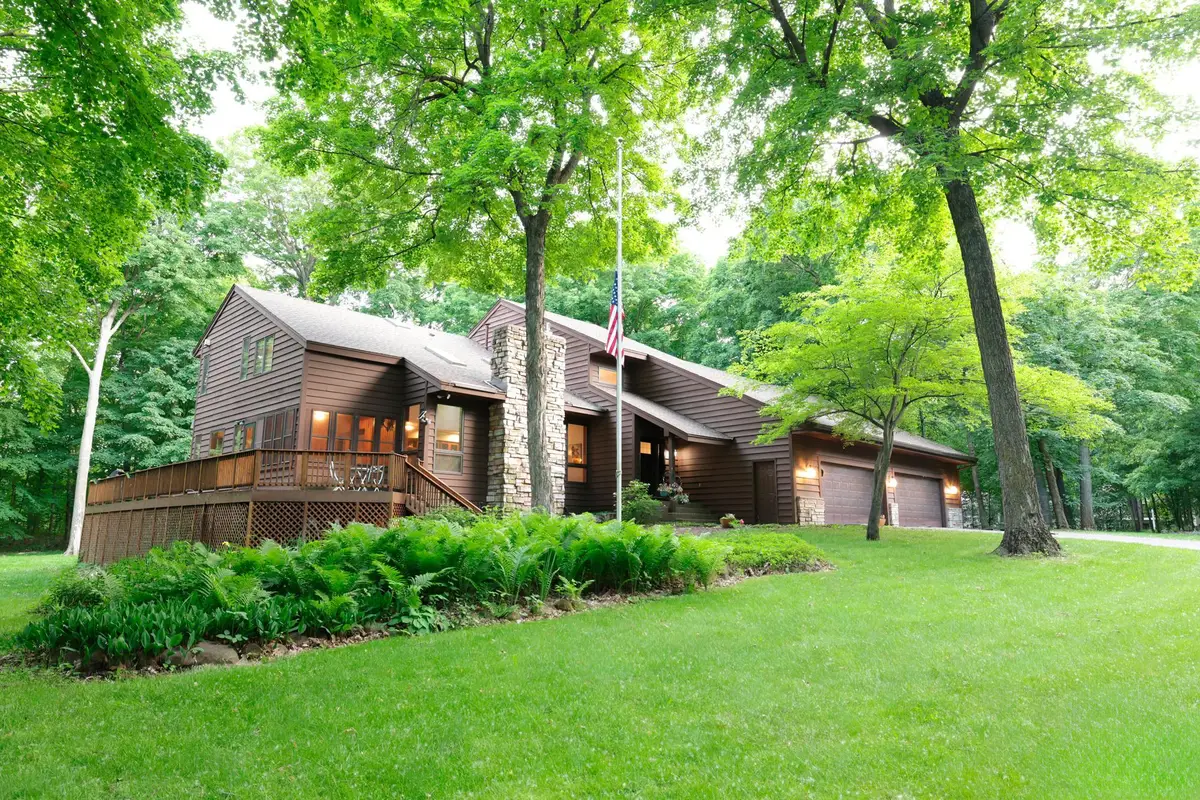 6365 Virginia Drive, Victoria, MN 55331 - #1