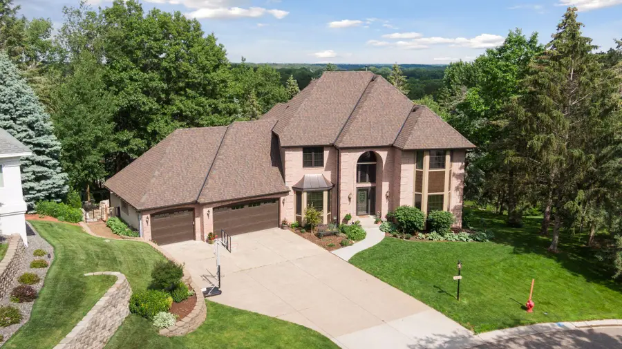 685 Valley View Court, Shoreview, MN 55126 - #2
