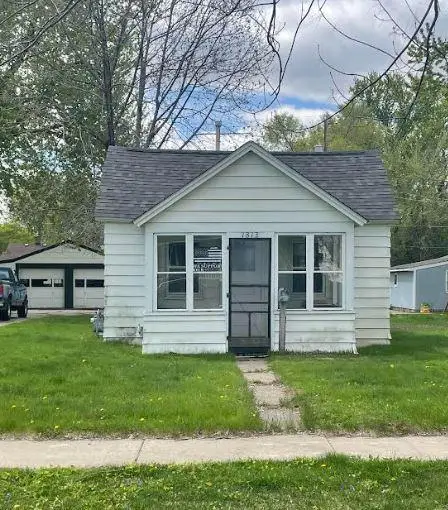 1813 W 6th Street, Red Wing, MN 55066