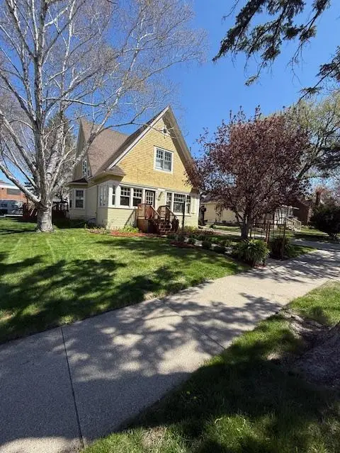 209 E 5th Street, Redwood Falls, MN 56283 - #3