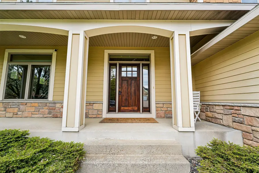 18658 Ponderosa Court, Eden Prairie, MN 55347 - #3