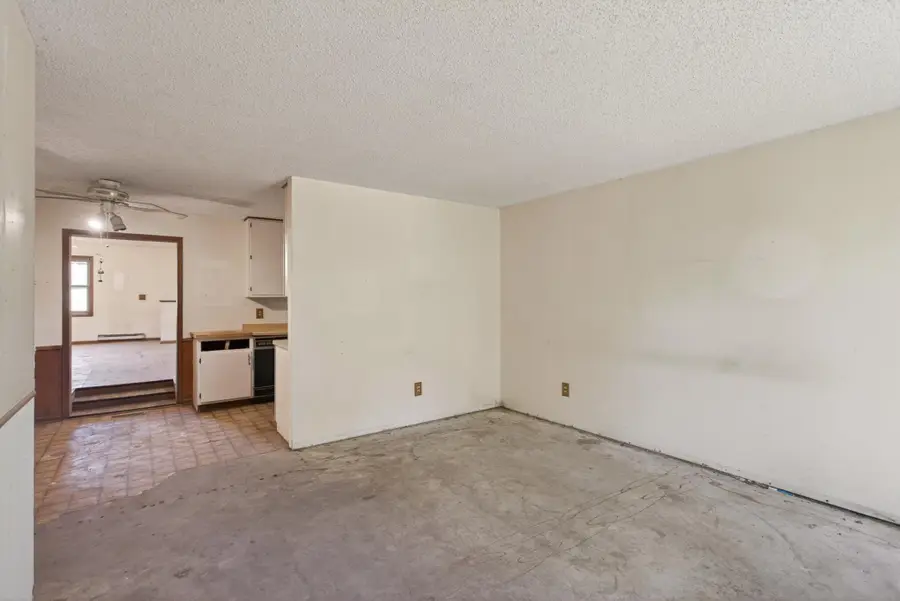 15105 Dunbar Court, Apple Valley, MN 55124 - #3