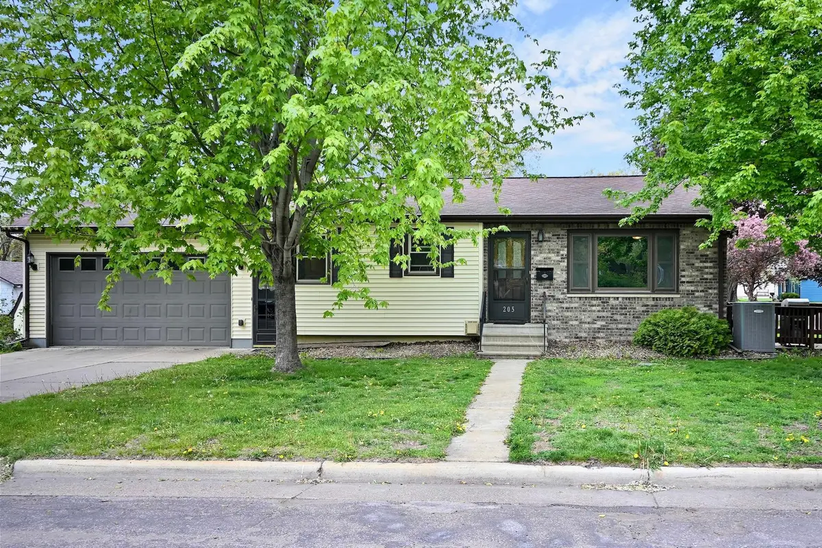 205 Whitten Street, Winona, MN 55987 - #1