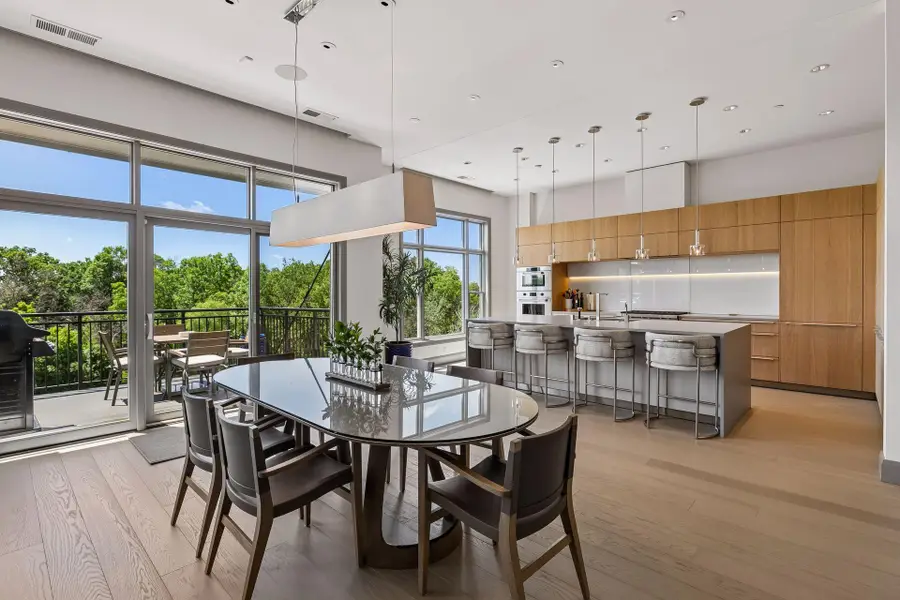 935 Lake Street E #403, Wayzata, MN 55391 - #2