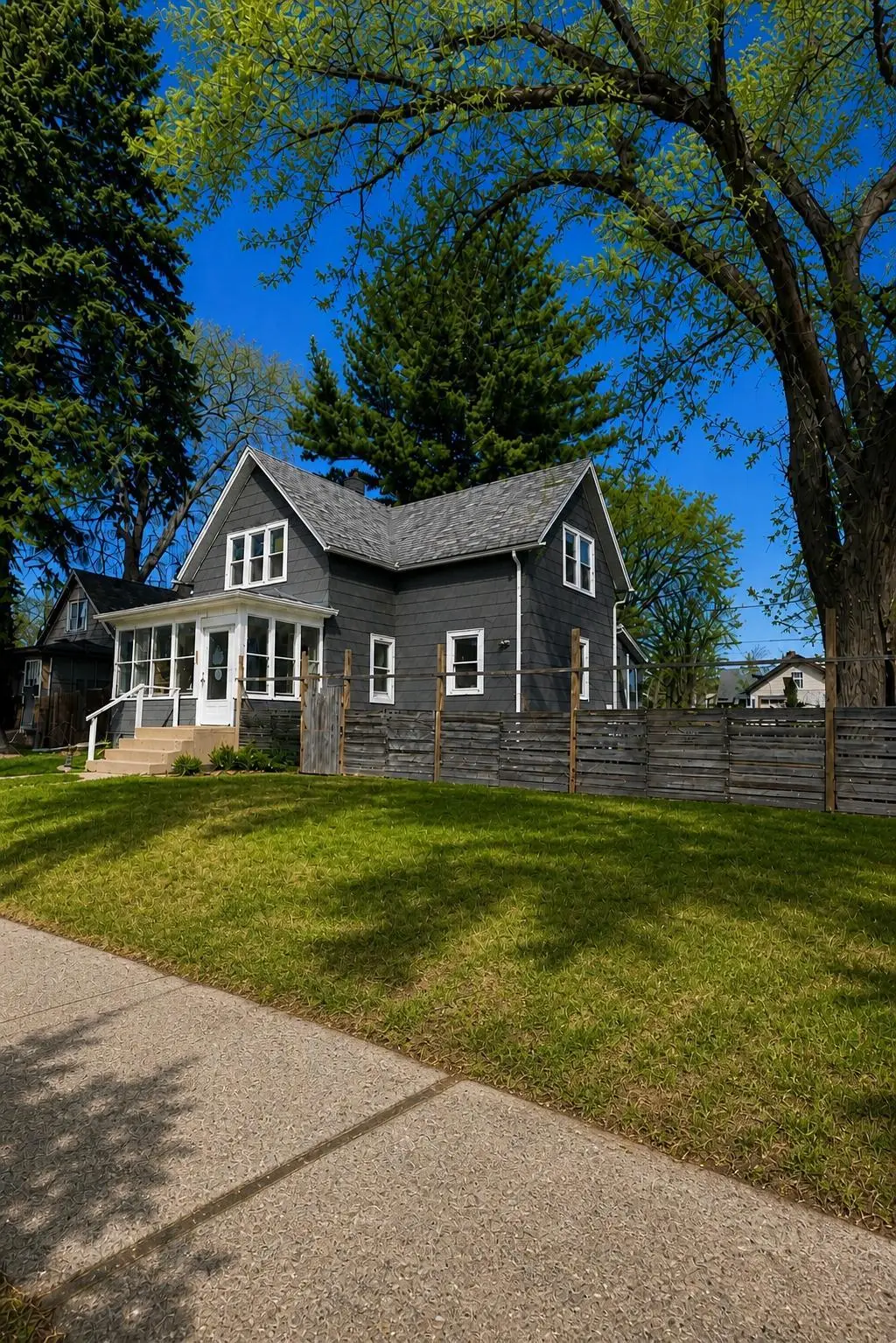 1805 Case Avenue E, Saint Paul, MN 55119 - #1