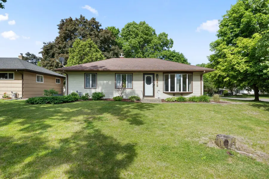 2619 Herschel Street, Roseville, MN 55113 - #2
