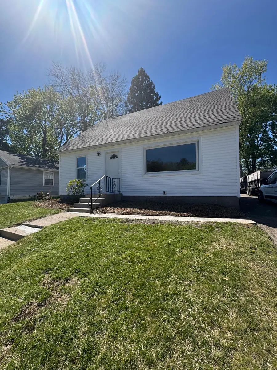 1173 Macarthur Street, West Saint Paul, MN 55118 - #2