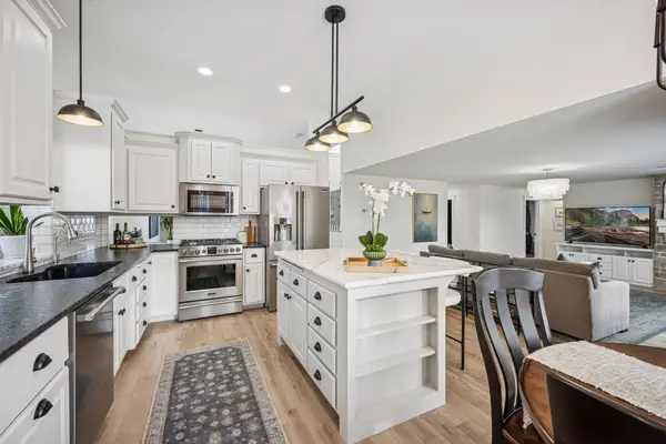 12954 194th Lane Nw, Elk River, MN 55330