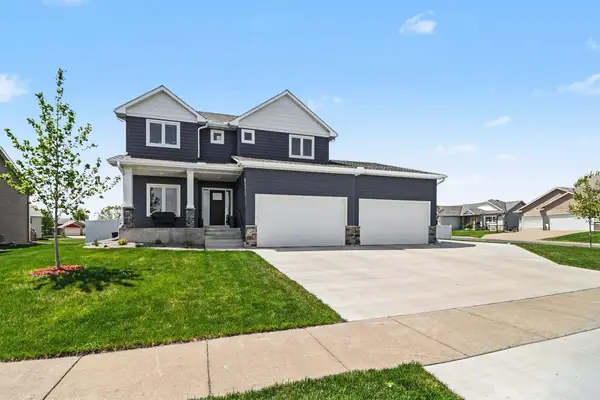 1206 Grant Avenue Nw, New Prague, MN 56071