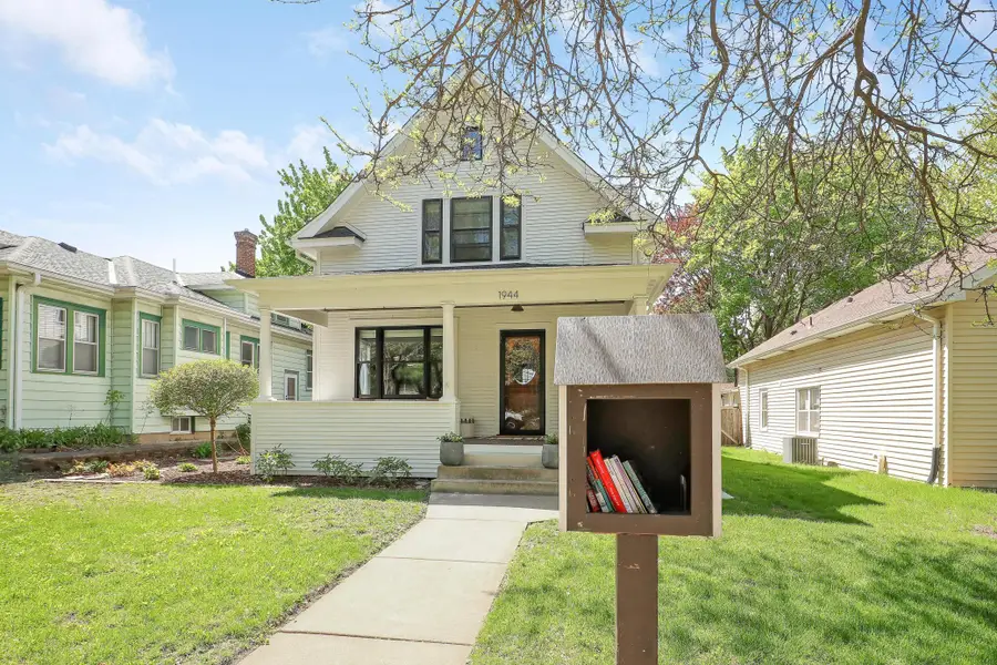 1944 Ashland Avenue, Saint Paul, MN 55104 - #2