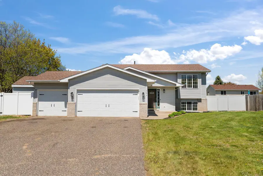 504 Dogwood Street Sw, Isanti, MN 55040 - #2