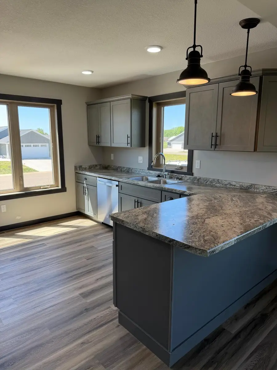 519 Glynn Ave Ne, Grand Meadow, MN 55936 - #3