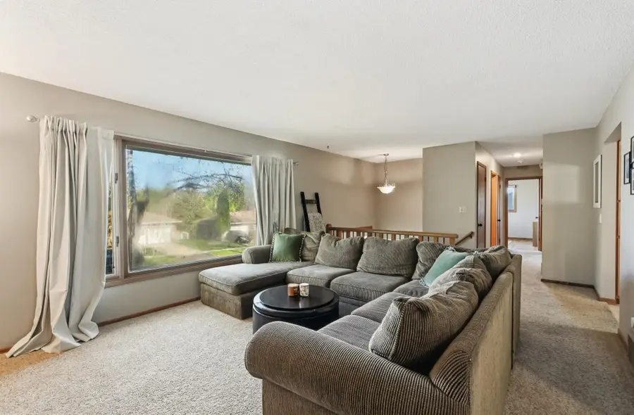 2332 11th Avenue Nw, Rochester, MN 55901 - #2