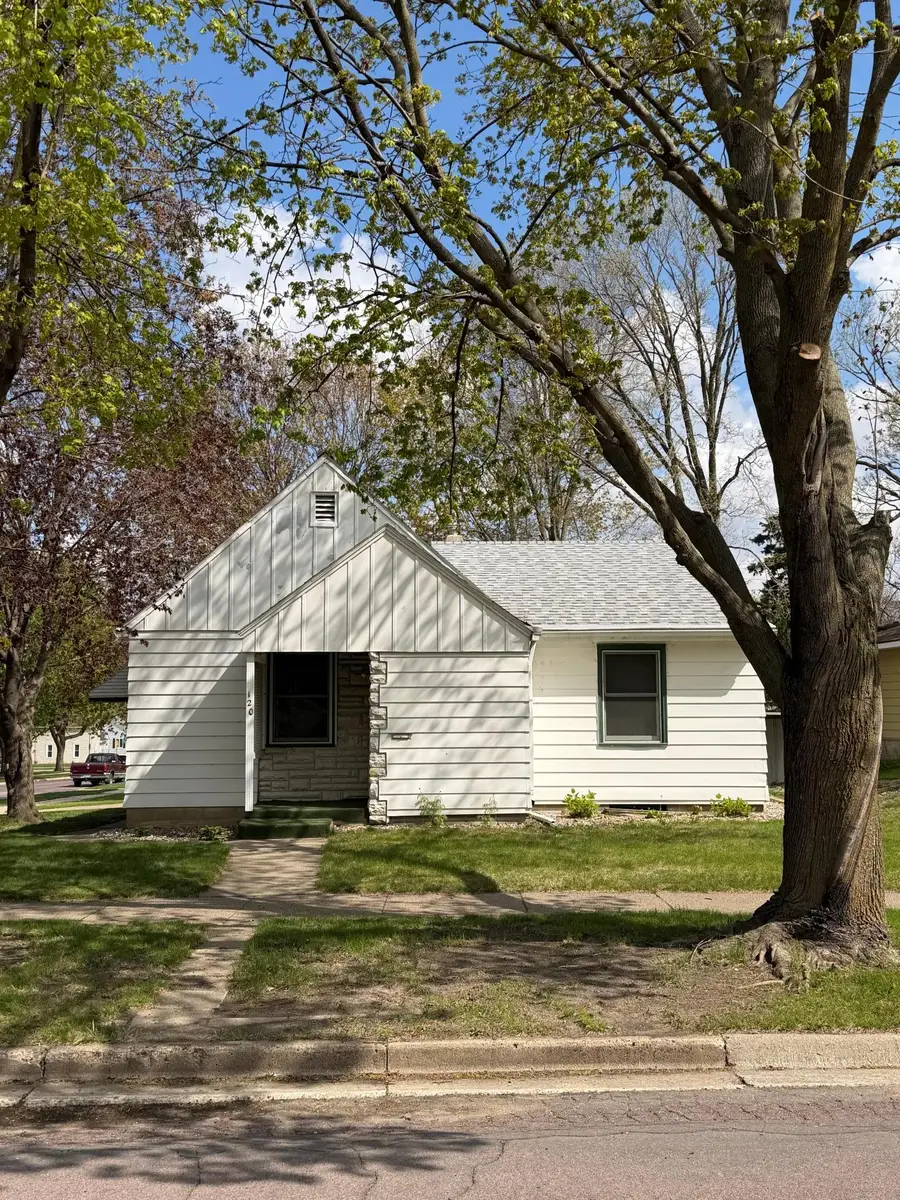 120 W 9th Street, Fairmont, MN 56031 - #2