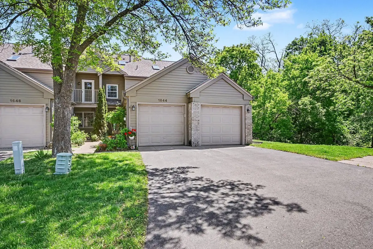 1644 Rose Hill Circle, Saint Paul, MN 55108 - #1